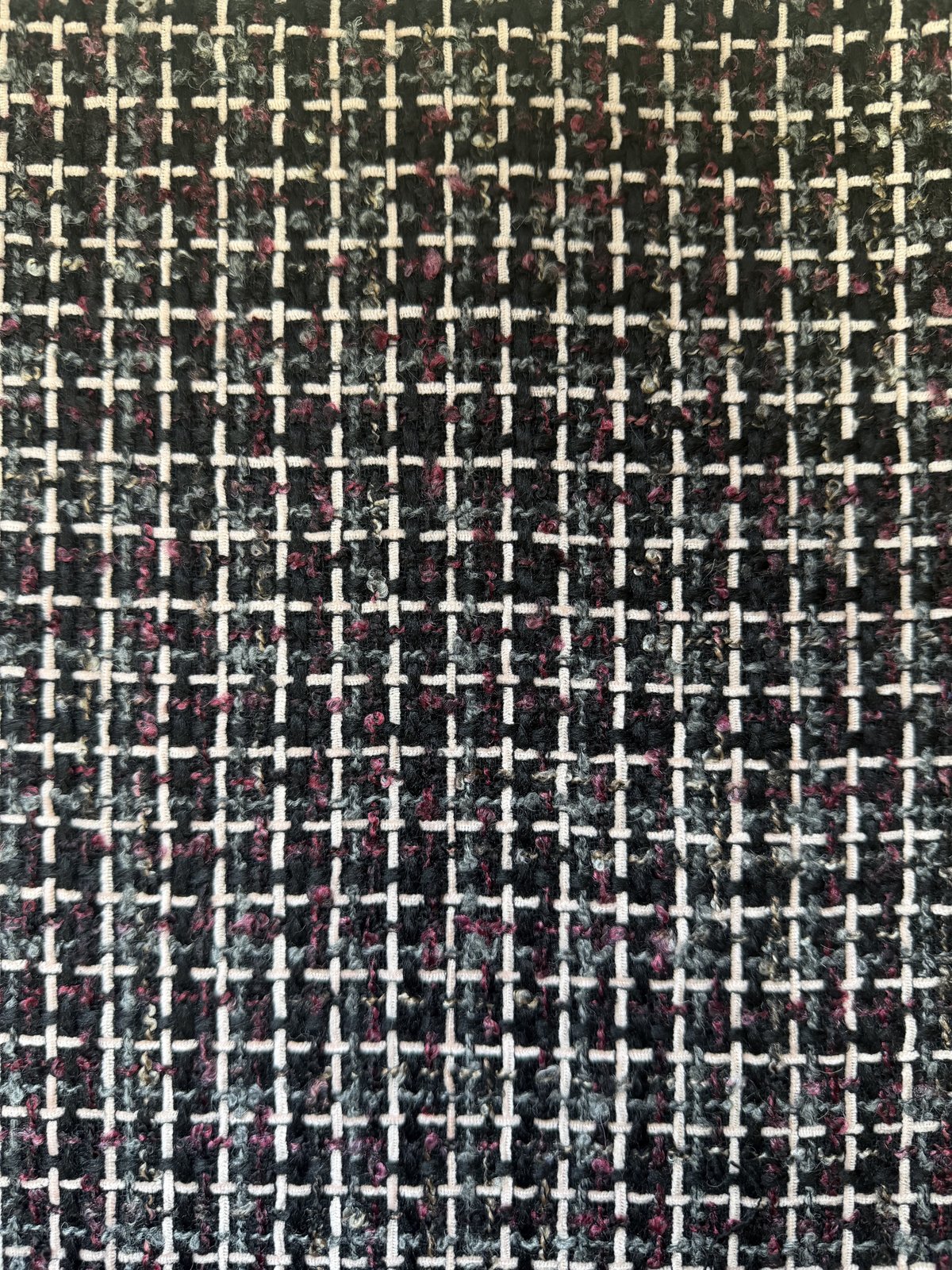 JY22100050 Bouclé Check - 45%Wool55%Others 550G/M