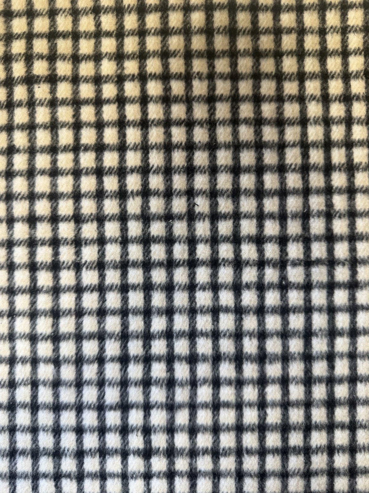 JY25121032 Twill Small Check Brushed - 60%Polyester40%Others 350GSM