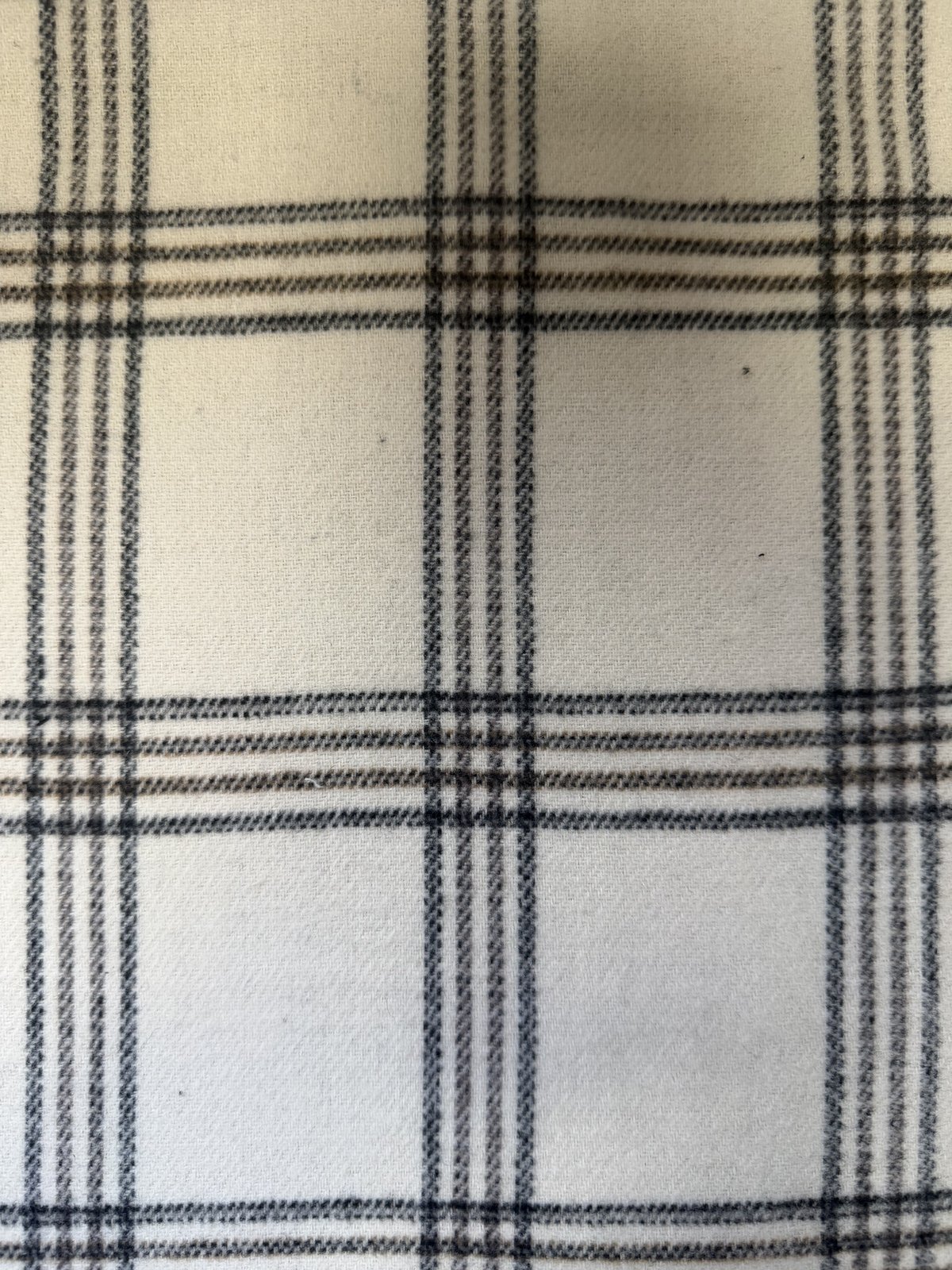 JY25121043 Twill Flannel Check - 100%Polyester 275GSM